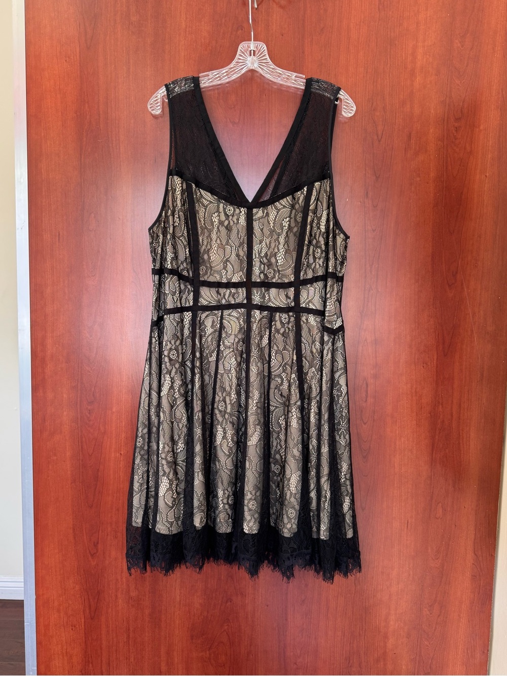 Torrid Dress Size 22 Black Lace Nude Lining  Waist Detail Little Black Dress